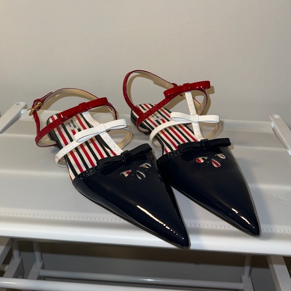 Thom Browne ballerina flats in patent leather - Picture 4 of 8